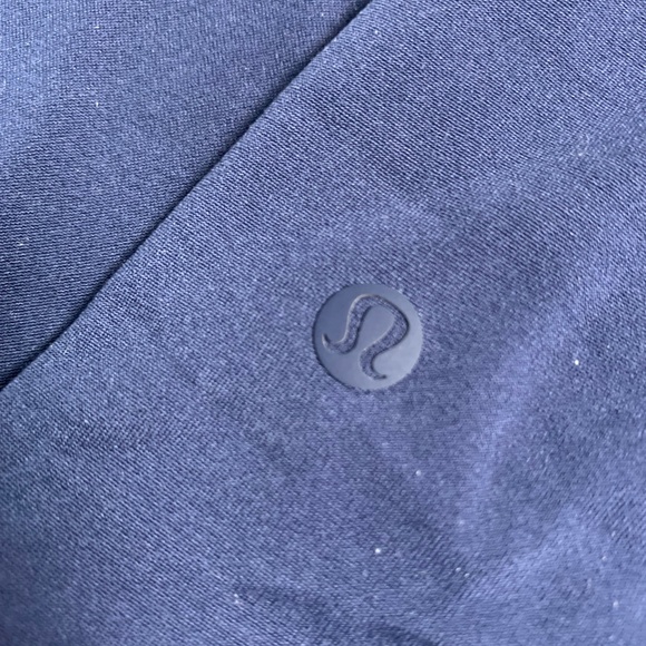 Lululemon 2pc Navy Blue top sports tank bra and shirt - Picture 14 of 14